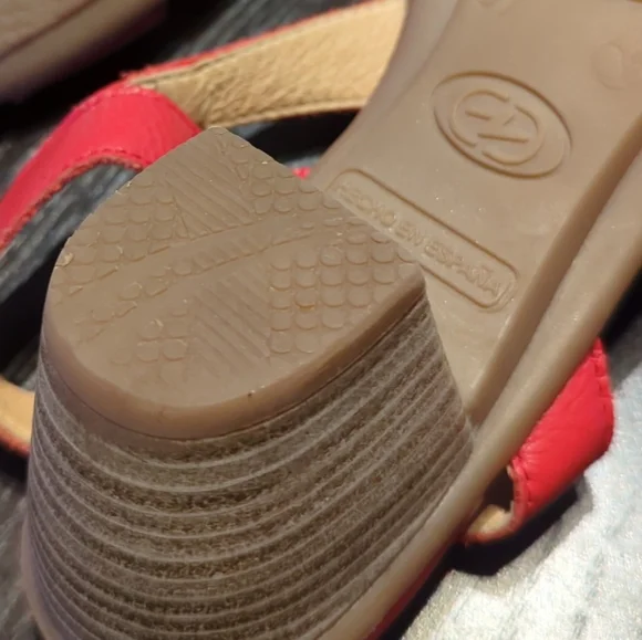 *HOST PICK* UK size 4 Worn ONCE Leather Sandals, Comfort Cushioned, RRP £49 - Picture 10 of 15